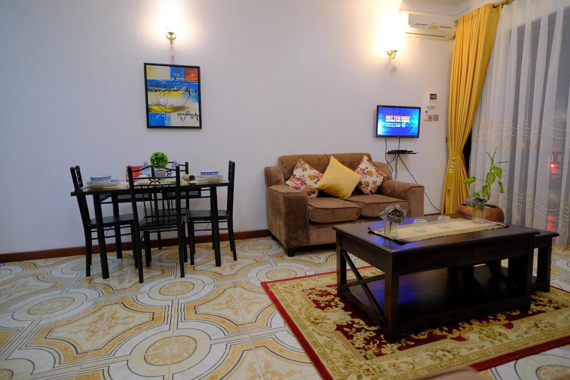 Crystal Apartments Entebbe Uganda Next To Un Base Bagian luar foto